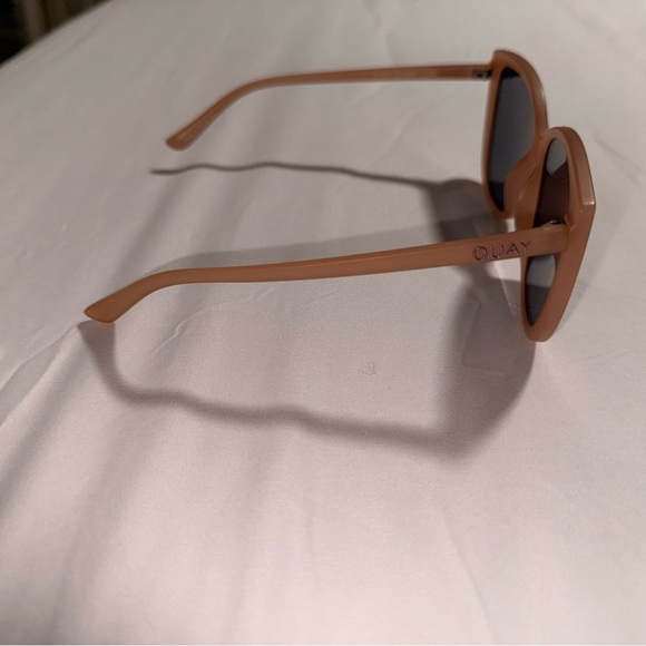 Quay Australia Sunglasses with Tan Frame and Black Lenses